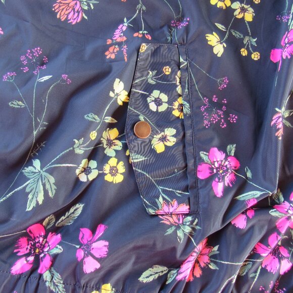 Signature Weekend Women Floral Zip Up Lightweight Windbreaker Raincoat Jacket - Picture 3 of 8